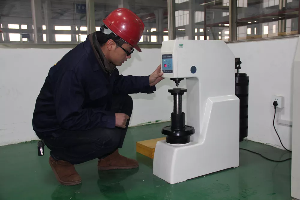 布氏硬度计